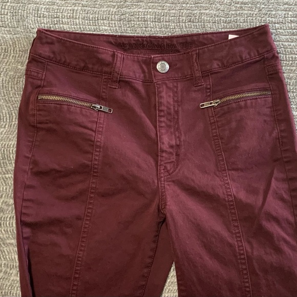 3/$30 American Eagle Outfitters Burgundy High Rise Jeggings Skinny Fit - Picture 5 of 14